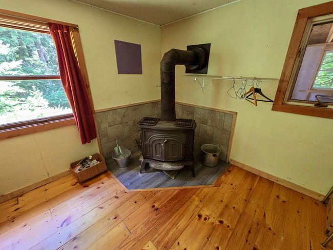 873 Royston Rdg, House other with 2 bedrooms, 0 bathrooms and null parking in Wells River VT | Image 8