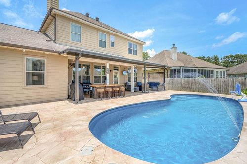 645 Pine Grove Loop, Madisonville, LA, 70447-9630 | Card Image