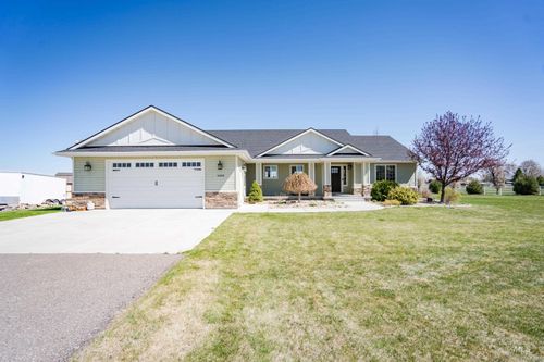 4488 Tolman Dr, Murtaugh, ID, 83344-5027 | Card Image