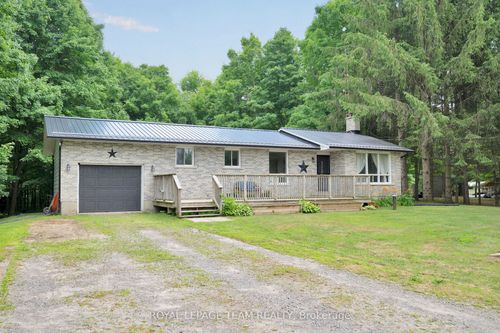 9061 County Rd 44, Spencerville, ON, K0E1X0 | Card Image