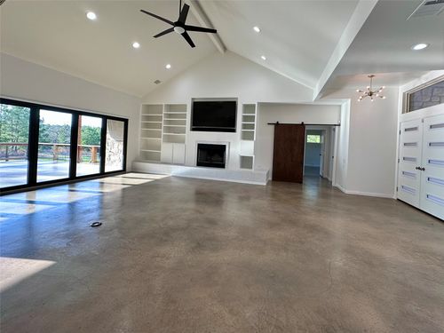 137 Mulberry Ln, Bastrop, TX, 78602 | Card Image
