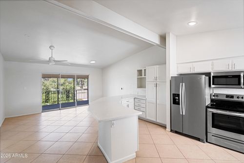 10840 N Fairway Ct W, Sun City, AZ, 85351-4155 | Card Image