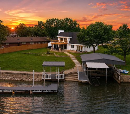 11160 Stanfield Rd, Azle, TX, 76020-5530 | Card Image