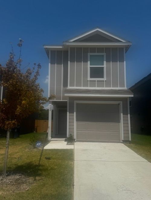922 Grebe Dr, Princeton, TX, 75407-4231 | Card Image