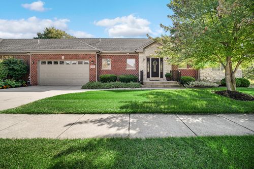 3702 Westbridge Dr, Valparaiso, IN, 46383-7139 | Card Image