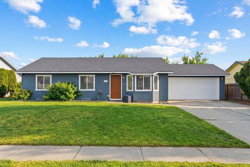 12513 W 10th Ave, Airway Heights, WA, 99001-8600 | Card Image