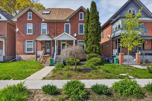 494 Charlotte St, Peterborough, ON, K9J2W3 | Card Image