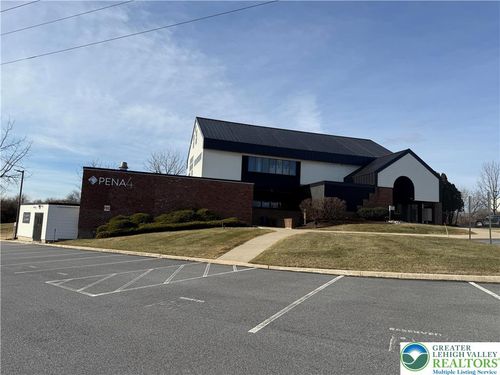 5290 W Coplay Rd, Whitehall, PA, 18052-2247 | Card Image