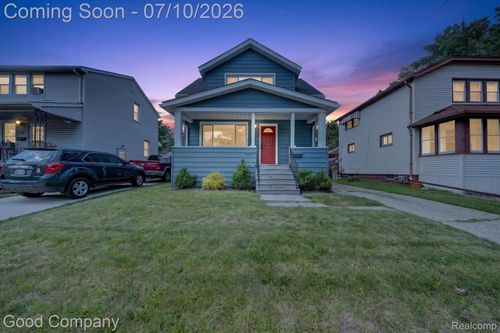 305 E Jarvis Ave, Hazel Park, MI, 48030-1777 | Card Image