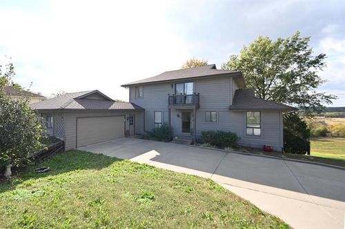 2108 4th St, Platte City, MO, 64079-9608 | Card Image