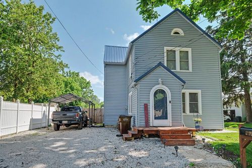 423 Erie St, Galion, OH, 44833-1210 | Card Image