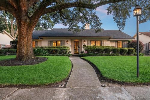10051 Olympia Dr, Houston, TX, 77042-2917 | Card Image