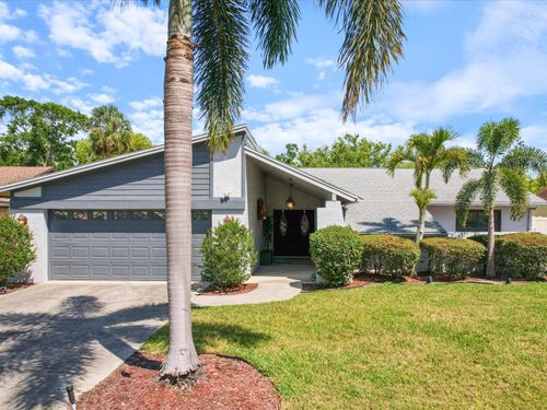 8305 Palma Vista Ln, TAMPA, FL, 33614-2862 | Card Image