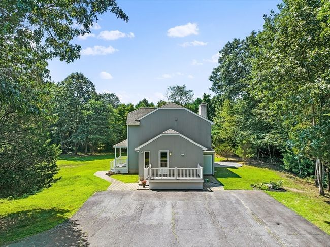 11 Walnut St, House other with 3 bedrooms, 3 bathrooms and 6 parking in Assonet MA | Image 39