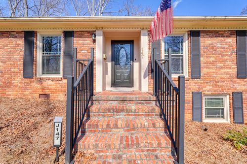 147 Hillbrook Dr, Spartanburg, SC, 29307-3019 | Card Image