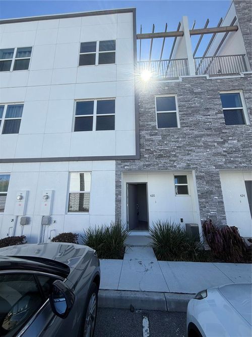 420 Famagusta Dr, DAVENPORT, FL, 33896 | Card Image
