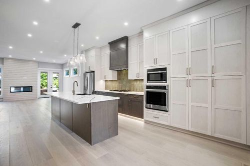 1413 27 Street Sw, Calgary, AB, T3C1L4 | Card Image
