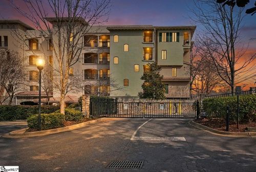 unit-106-1209 E Washington St, Greenville, SC, 29601-3185 | Card Image