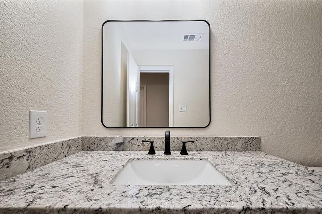 9622 Sugarblossom Ln, House other with 4 bedrooms, 2 bathrooms and 2 parking in Sugar Land TX | Image 25