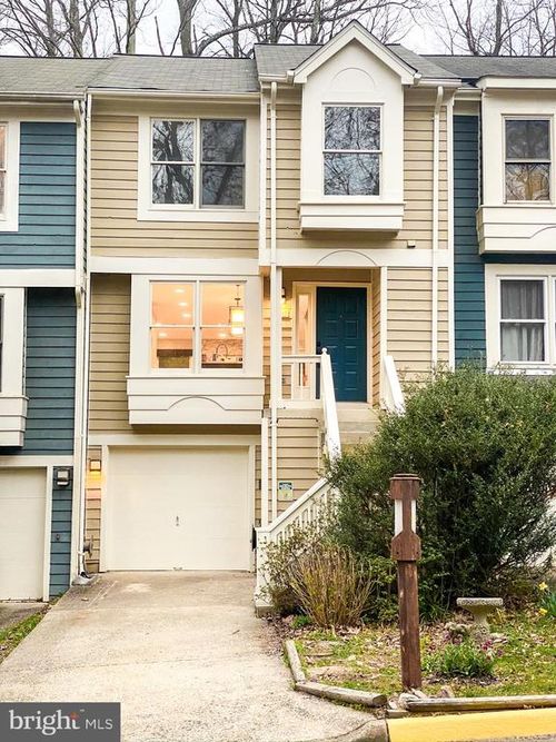 1603 Oak Spring Way, RESTON, VA, 20190-4916 | Card Image