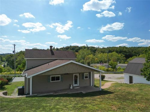 9 Meadow Dr, Bentleyville, PA, 15314-1906 | Card Image