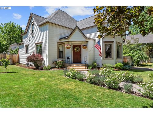 2525 1st St, Baker City, OR, 97814-2301 | Card Image