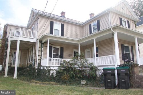 521 S Main St, Woodstock, VA, 22664-1257 | Card Image