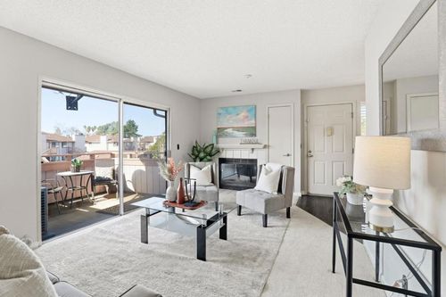 unit-202-25163 Copa Del Oro Dr, Hayward, CA, 94545-2582 | Card Image