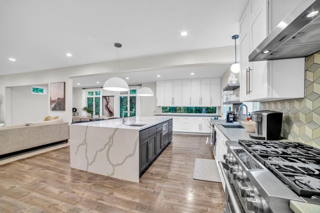 11260 Hidden Oaks Ct N, House other with 5 bedrooms, 4 bathrooms and null parking in Champlin MN | Image 15