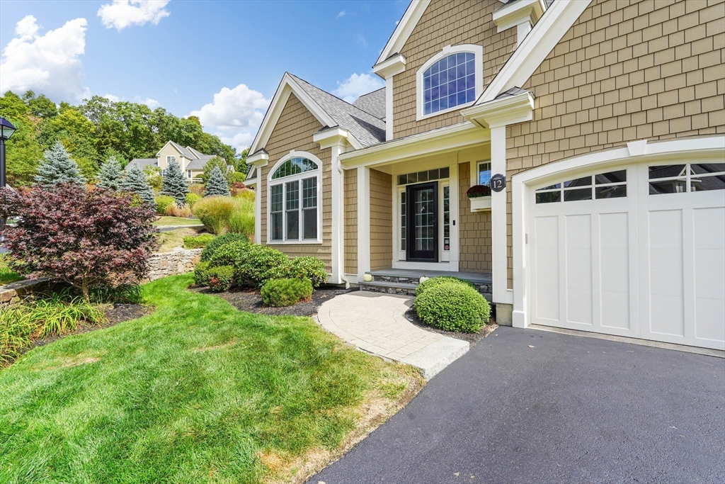 Adams Farm Rd, Shrewsbury, MA 01545