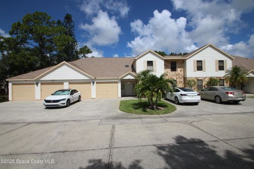 22f-9027 Manchester Ln, West Melbourne, FL, 32904-2033 | Card Image