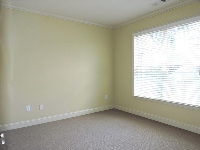 322 Perimeter Walk, Townhouse with 3 bedrooms, 3 bathrooms and null parking in Dunwoody GA | Image 36