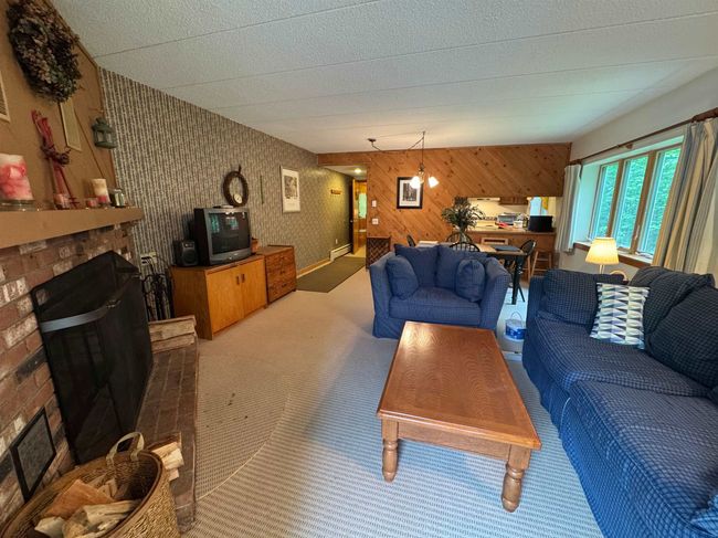 F - 11F Snow Tree Ln, Condo with 1 bedrooms, 2 bathrooms and null parking in West Dover VT | Image 7