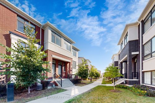 29-31 Thomas Armstrong Lane, Richmond Hill, ON, L4C5S6 | Card Image