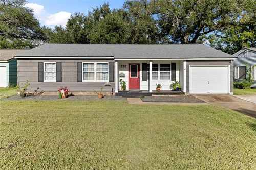 232 Laurel St, Lake Jackson, TX, 77566-5820 | Card Image