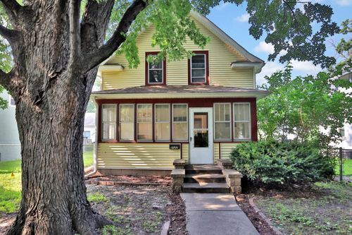 2122 Temple Ct, Saint Paul, MN, 55104-5034 | Card Image