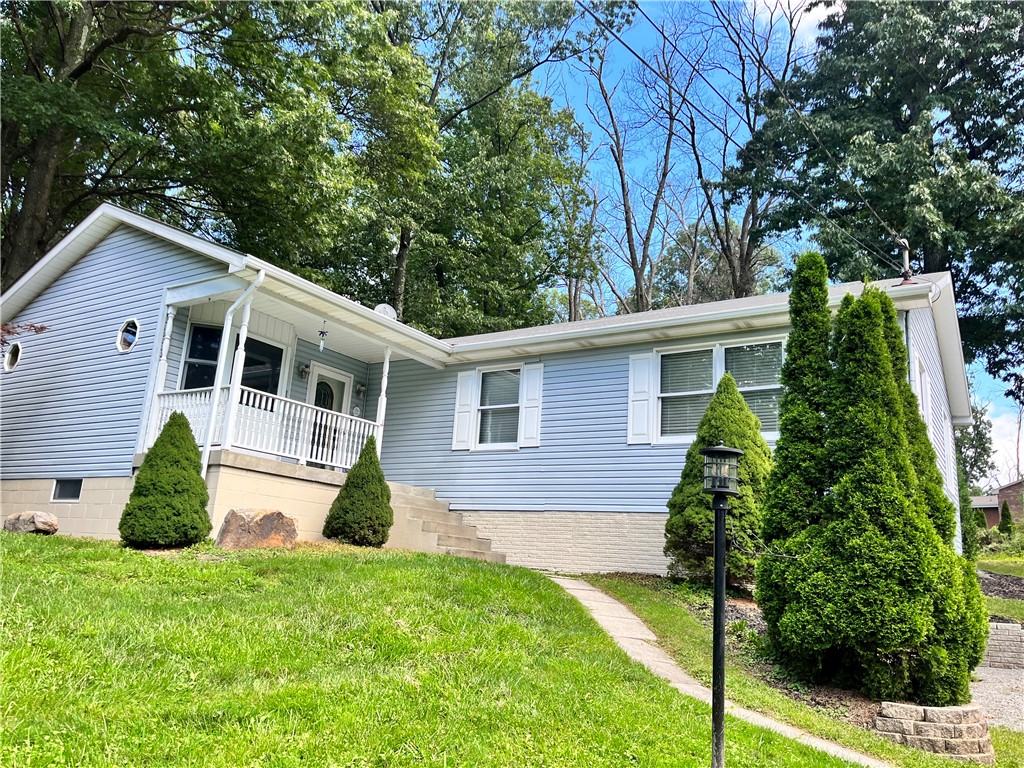 329 Stoney Hollow Rd, For Sale in Winfield Twp Zoocasa