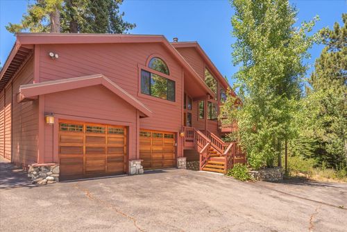 10850 Pine Cone Dr, Truckee, CA, 96161-3161 | Card Image