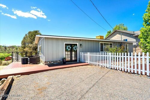 1832 N Emerald Dr, Prescott, AZ, 86301-5930 | Card Image