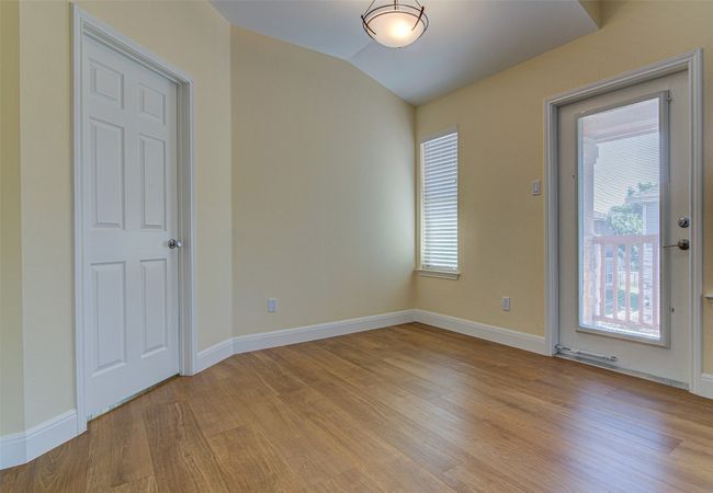 APT-201 - 1481 E Old Settlers Blvd, Condo with 2 bedrooms, 2 bathrooms and 1 parking in Round Rock TX | Image 20