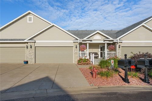2-4278 Mill Ridge Cir, Eau Claire, WI, 54703-3882 | Card Image