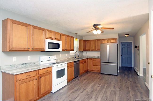 160 Highland View Dr, House other with 3 bedrooms, 2 bathrooms and null parking in South Windham CT | Image 12