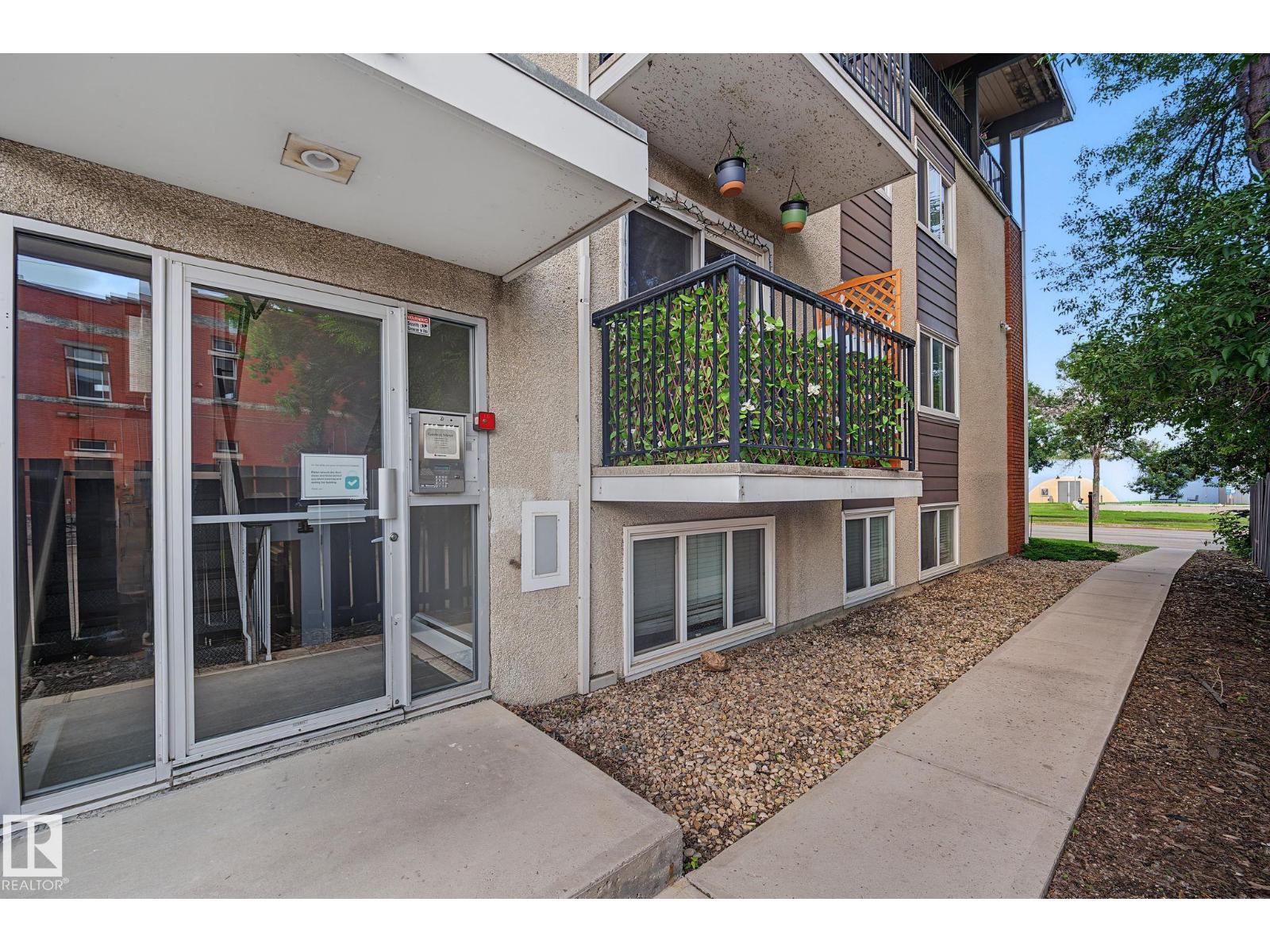 Residential in Edmonton 4