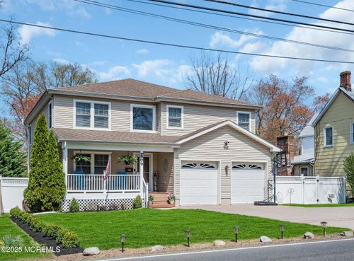 809 Leonardville Rd, Leonardo, NJ, 07737-1335 | Card Image
