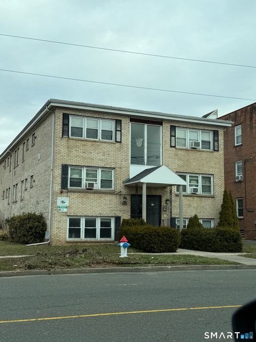 12-179 Elm St, West Haven, CT, 06516-4658 | Card Image