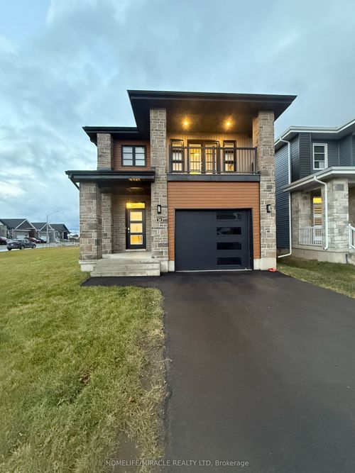 34 Walden Pond Dr, Amherstview, ON, K7N0E6 | Card Image