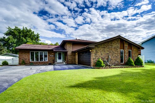 4035 216th Street, Matteson, IL, 60443 | Card Image