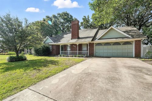 523 Highland Oaks Dr, Greenville, TX, 75402-8036 | Card Image