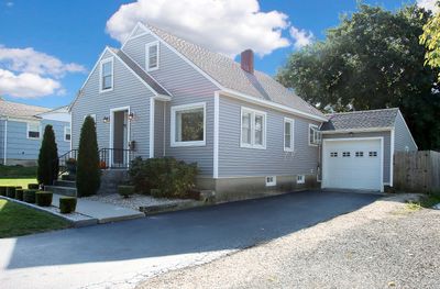 14 Prince Street, House other with 3 bedrooms, 2 bathrooms and 3 parking in Danbury CT | Image 3