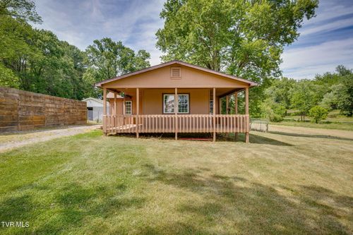 412 Allen Dr, Kingsport, TN, 37660-1302 | Card Image